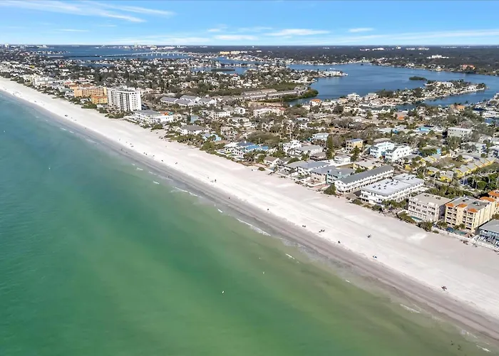 Apartment Waterfront & Pet Friendly Boat Dock Walk 2 Clearwater Beach